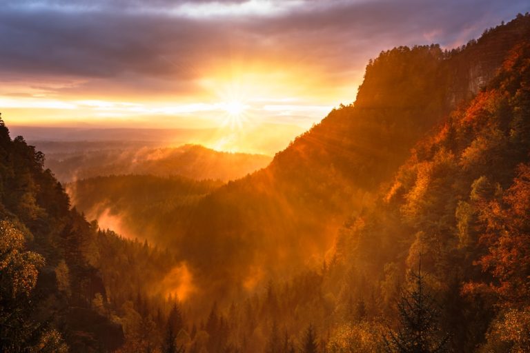 Sustainable Wanderlust: Eco-Friendly Travel Tips for Conscious Explorers